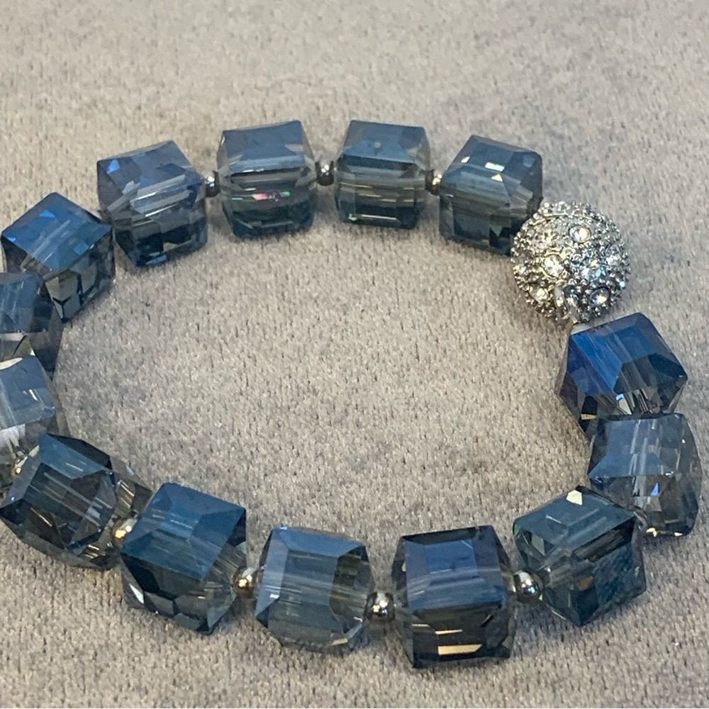 BLUE Geo cube square rhinestone bracelet magnetic closure costume jewellery